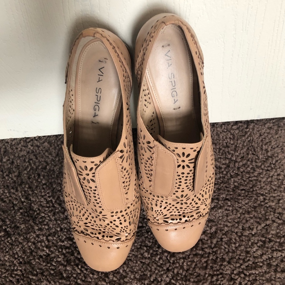 6/10 SHOP CLOSING LAST CALL Blush Cream Leather Oxfords Womens Shoes 8